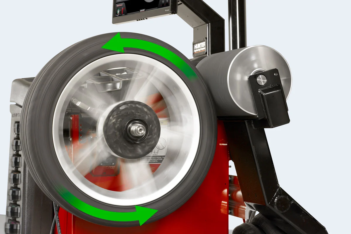 Hunter Road Force Elite monitor